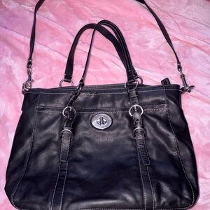 Elegant Black Leather Women's Bag